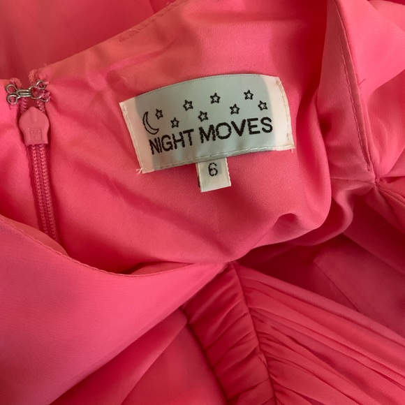 Pink formal dress - Picture 9 of 14